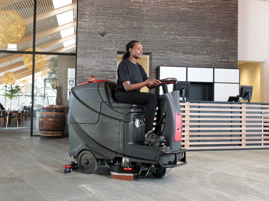 Viper AS850R | 32" Ride On Disk Floor Scrubber, Battery