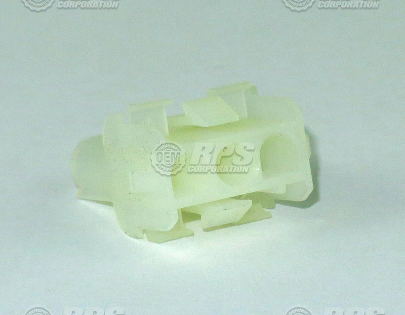 FactoryCat/Tomcat E-301, Housing,3 Pin,Female
