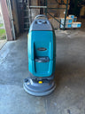 Refurbished Tennant T300, 20" Walk Behind Disk Floor Scrubber, Battery, Self Propel, 3/1/1 Warranty, Quick Ship image 4