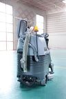 Advance SC3000, Rider Floor Scrubber, 26", 21 Gallon,  Battery, Disk, 3 Year Warranty image 6