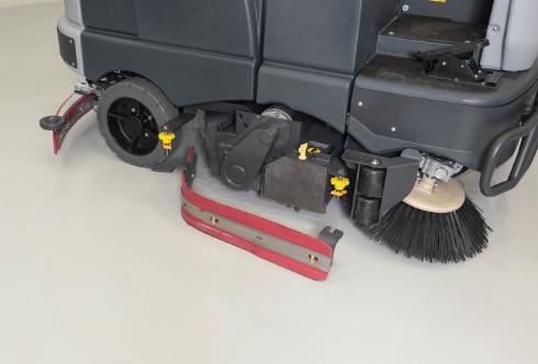 Advance SC6500, Rider Floor Scrubber, 40" Cylindrical, 70 Gallon, Battery, 3 Year Warranty