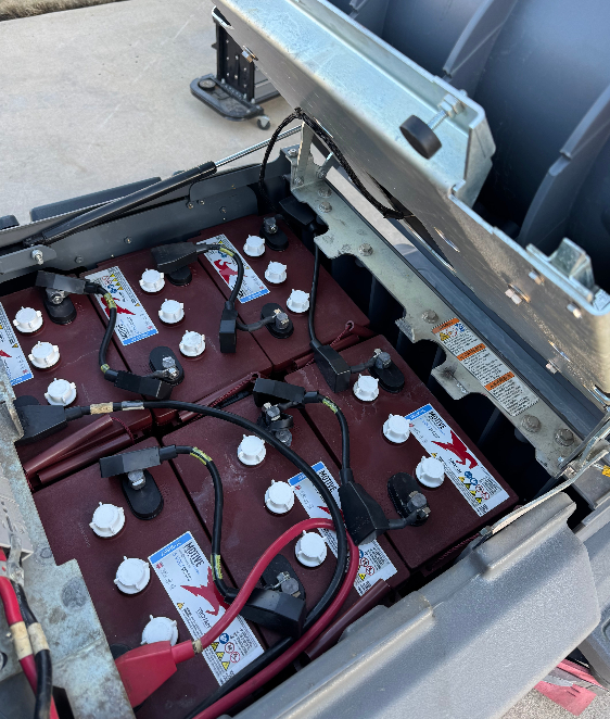 Refurbished | Tennant T12 XP | Floor Scrubber | 32"  | 35 Gallon | Ride On | Battery | Disk | 2019