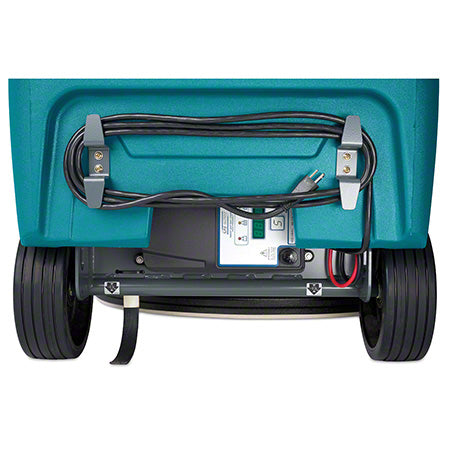 Tennant B10 | 24" Ride-On Floor Burnisher, Battery