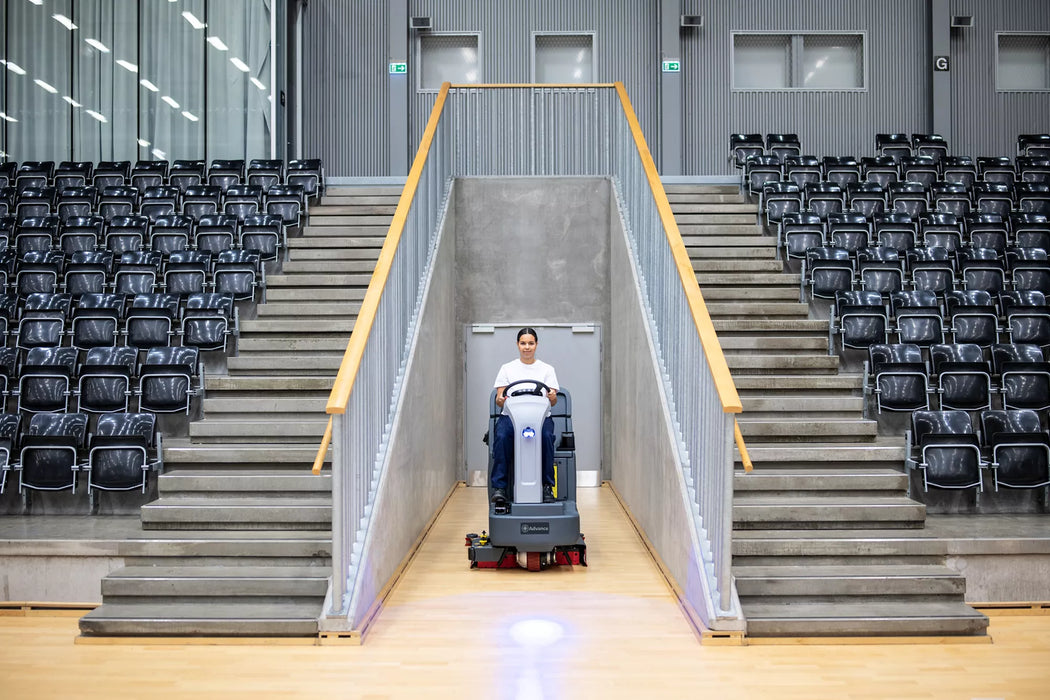 Advance SC4000, Rider Floor Scrubber, 28", 33 Gallon,  Battery, Rev (Orbital), 3 Year Warranty