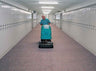 Refurbished Tennant 1610, Walk Behind Carpet Extractor, 22", Self Contained, Battery, 3/1/1 Warranty image 2
