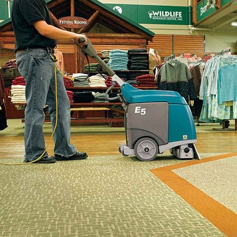 Tennant E5 | Carpet Extractor | 5 Gallon | 15" | Pull Back | 3 Year Warranty | 9004194