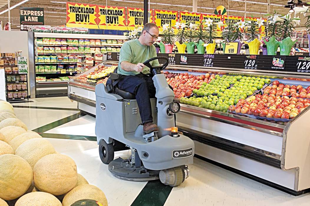 Advance Advolution 2710, Floor Burnisher, 27", Up to 1760 RPMs, Battery, Dust Control, Ride On