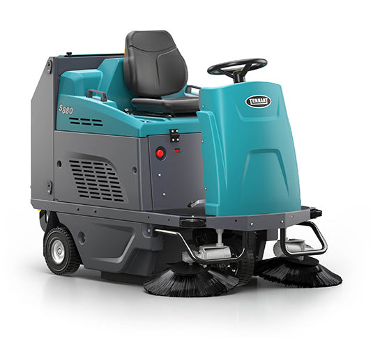 Tennant S880 | 48" Ride-On Floor Sweeper, Battery